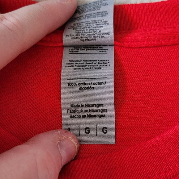 "BAWS" like bear graphic T shirt Gildan Brand size Large preowned great cond - Picture 4 of 7